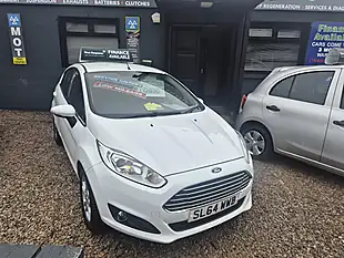 Used 2014 Ford Fiesta Zetec White - Interior and Exterior details 7