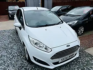 Used 2014 Ford Fiesta Zetec White - Interior and Exterior details 8