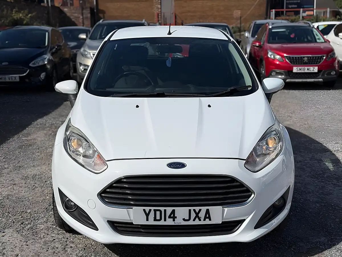 Used 2014 Ford Fiesta Zetec White - Interior and Exterior details 2