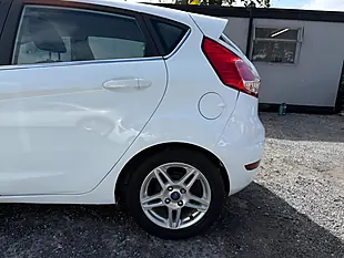 Used 2014 Ford Fiesta Zetec White - Interior and Exterior details 20