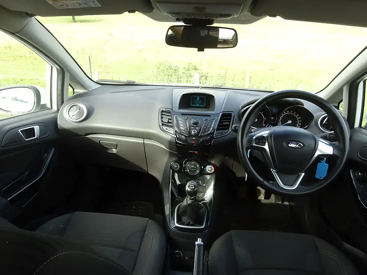 Used 2014 Ford Fiesta Zetec White - Interior and Exterior details 12