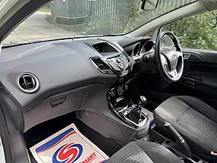 Used 2014 Ford Fiesta Zetec White - Interior and Exterior details 16