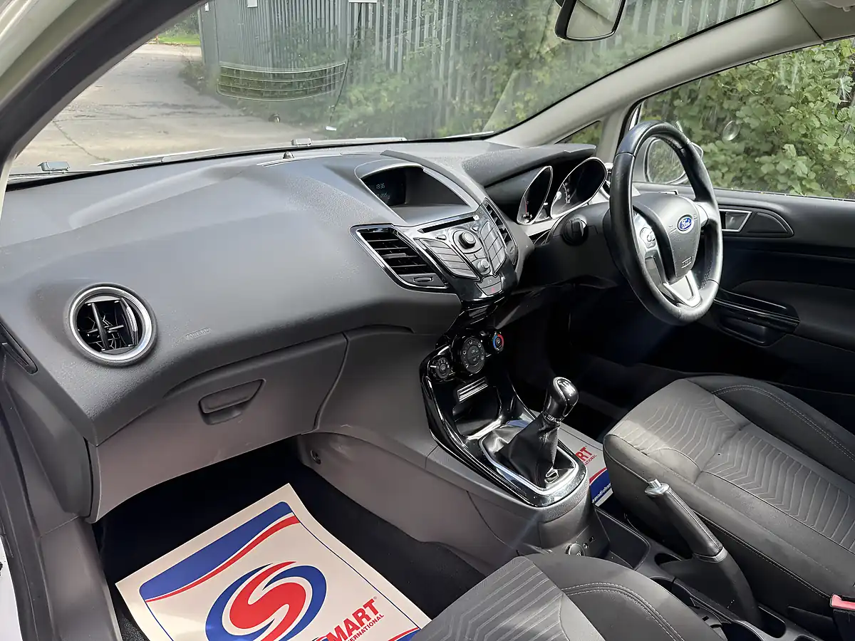 Used 2014 Ford Fiesta Zetec White - Interior and Exterior details 16