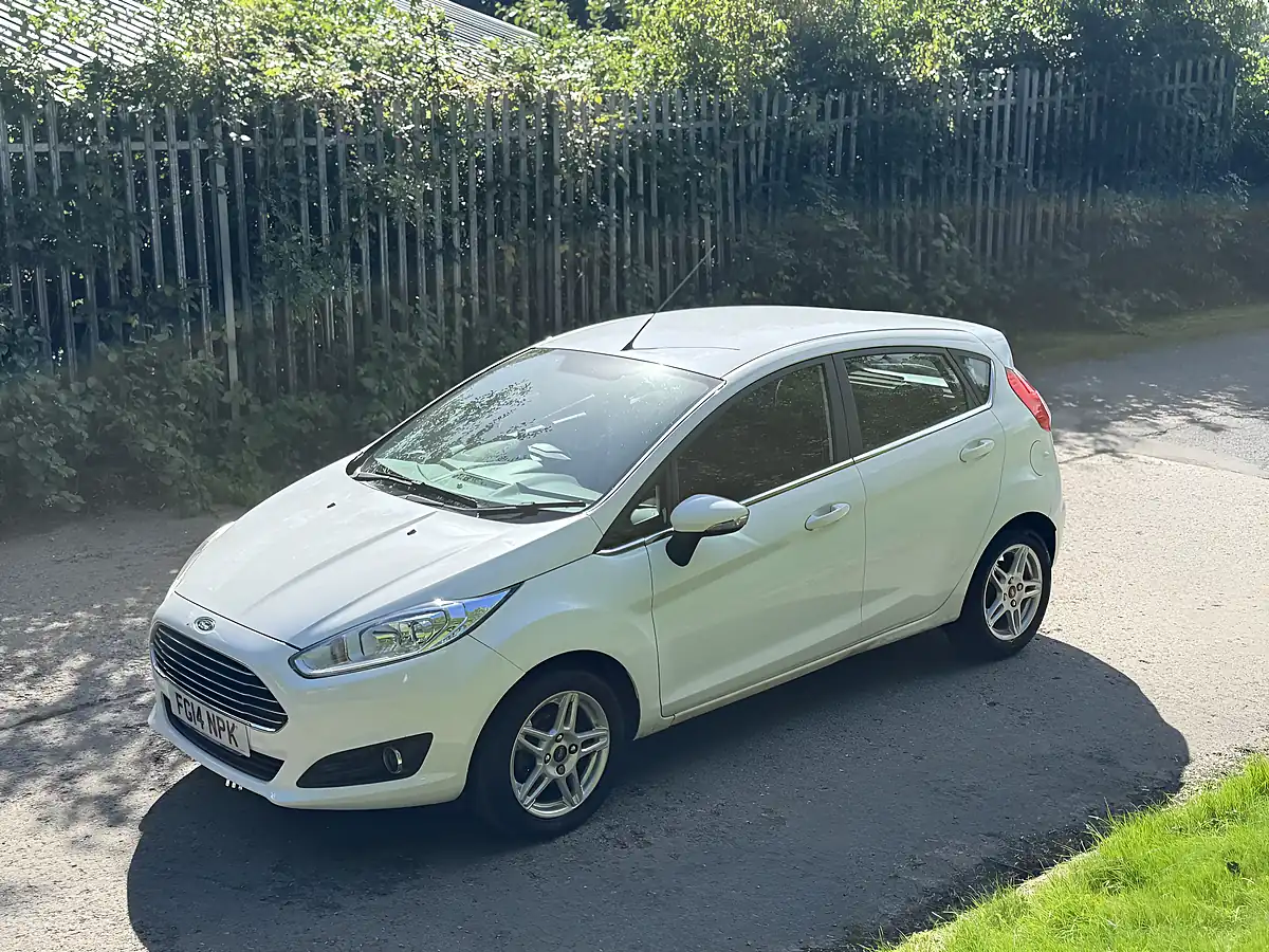 Used 2014 Ford Fiesta Zetec White - Interior and Exterior details 4