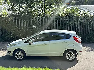 Used 2014 Ford Fiesta Zetec White - Interior and Exterior details 5