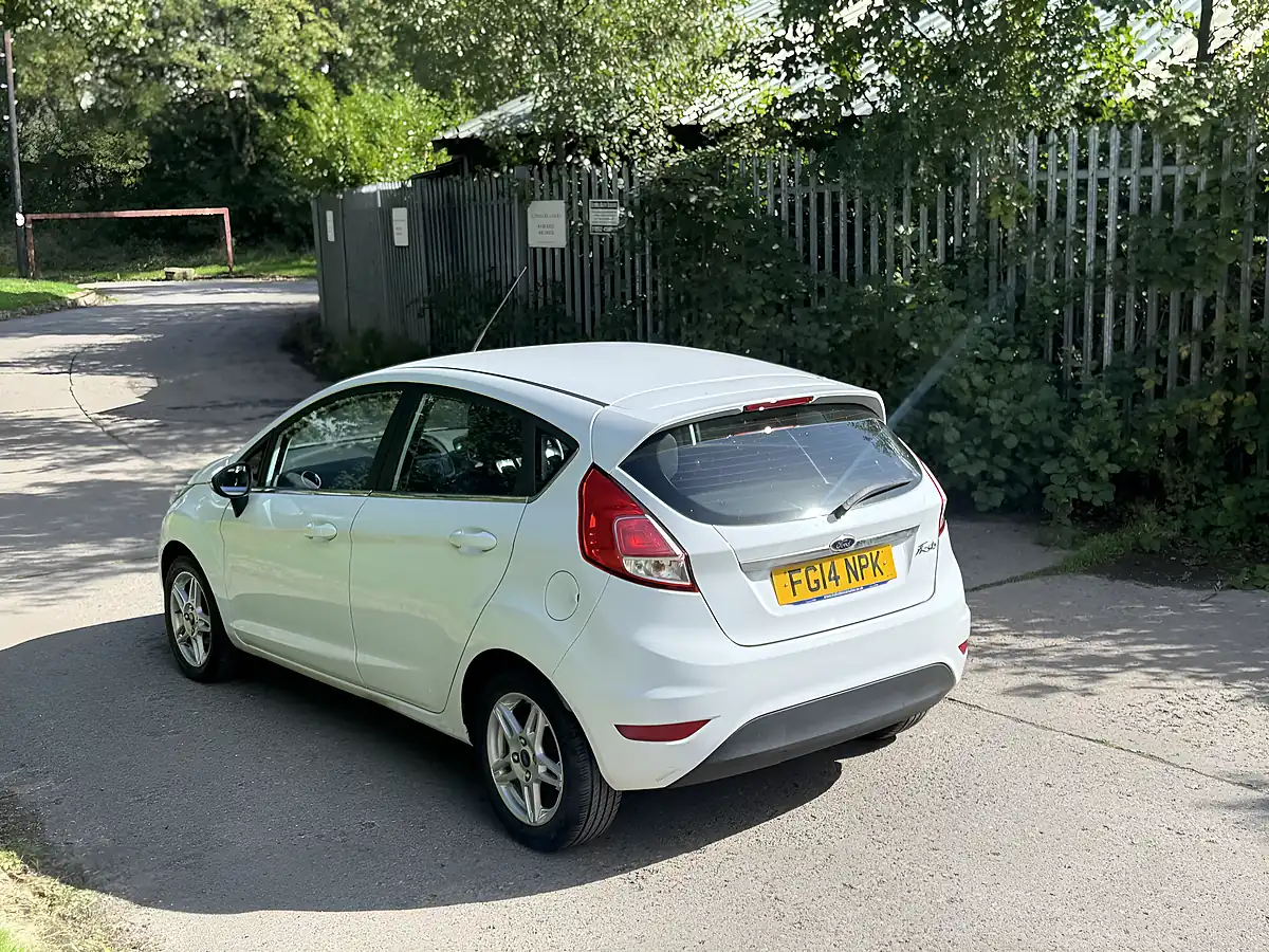 Used 2014 Ford Fiesta Zetec White - Interior and Exterior details 6