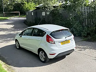 Used 2014 Ford Fiesta Zetec White - Interior and Exterior details 7