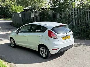 Used 2014 Ford Fiesta Zetec White - Interior and Exterior details 8