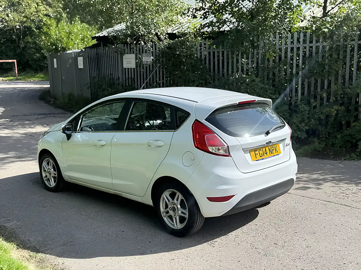 Used 2014 Ford Fiesta Zetec White - Interior and Exterior details 8