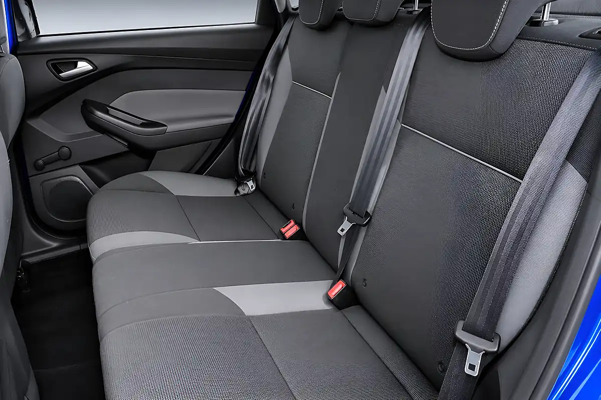 Used 2014 Ford Focus Edge Blue - Interior and Exterior details 19