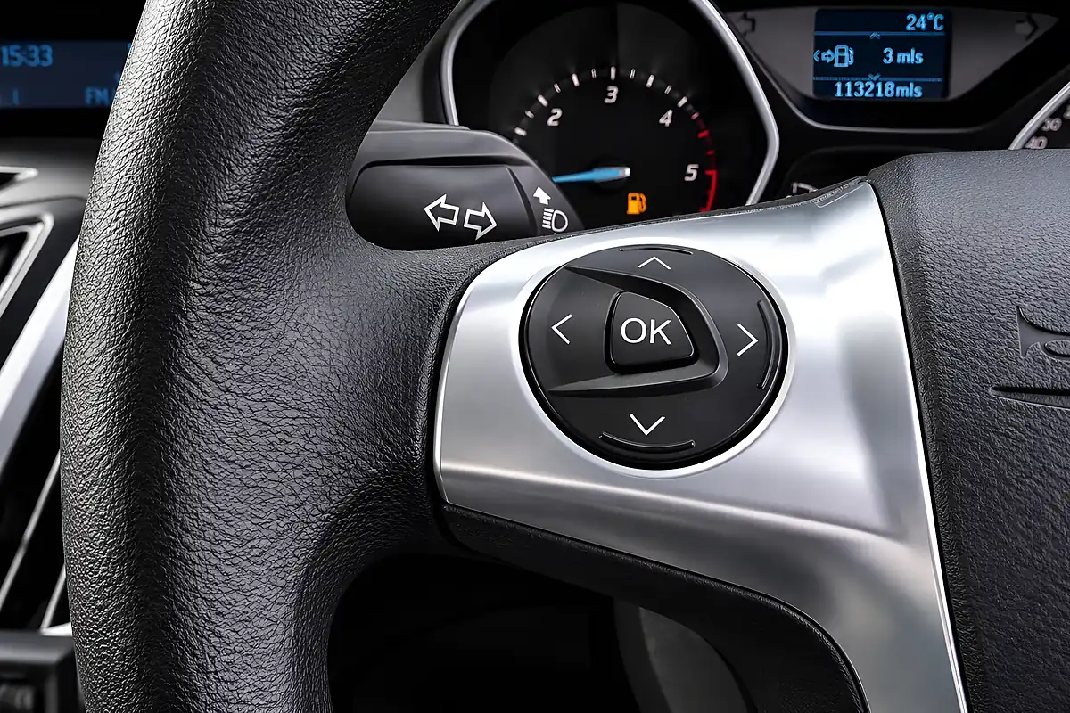Used 2014 Ford Focus Edge Blue - Interior and Exterior details 20