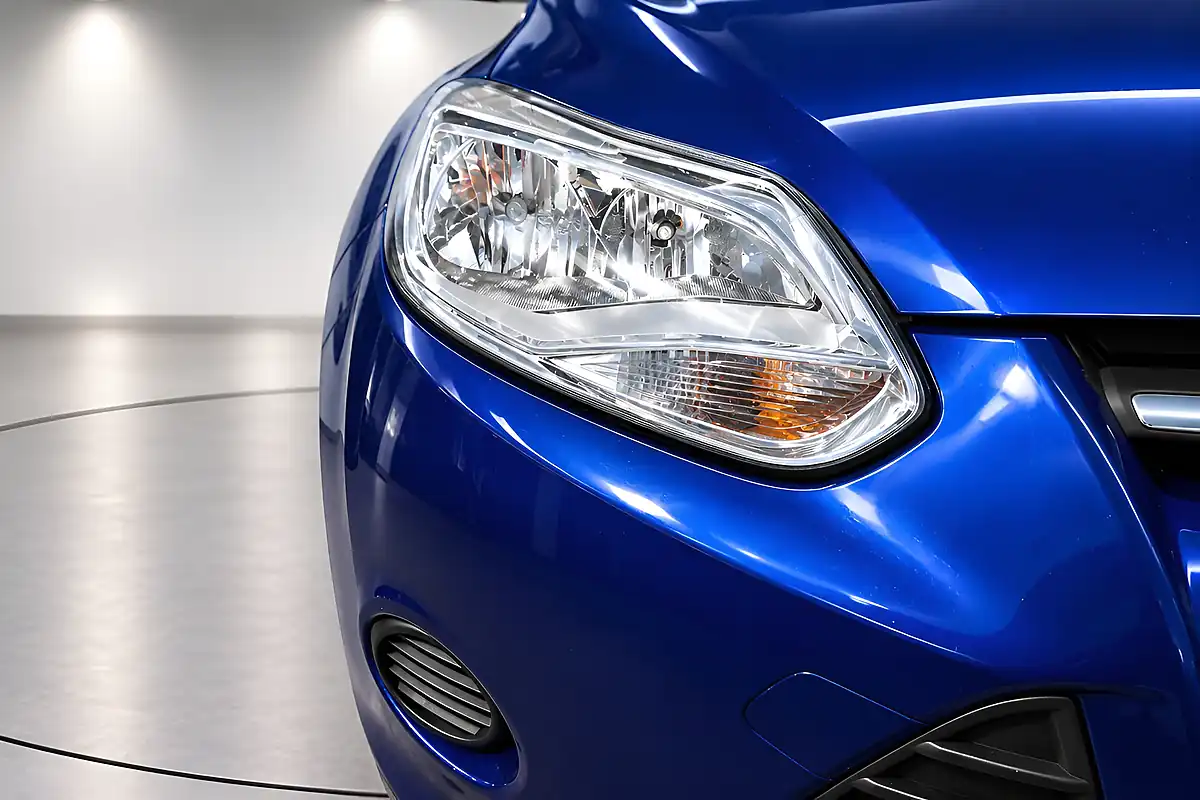 Used 2014 Ford Focus Edge Blue - Interior and Exterior details 3