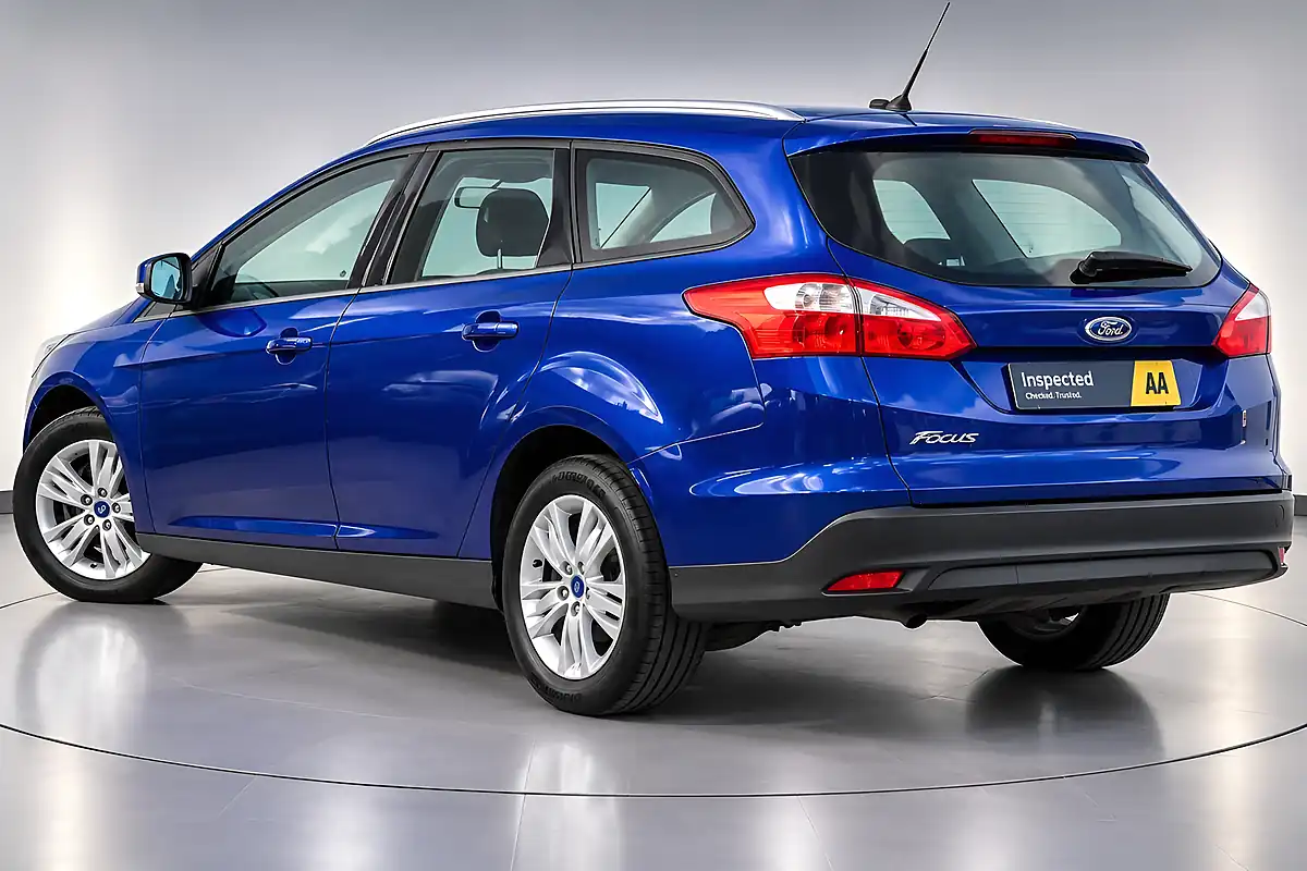 Used 2014 Ford Focus Edge Blue - Interior and Exterior details 9