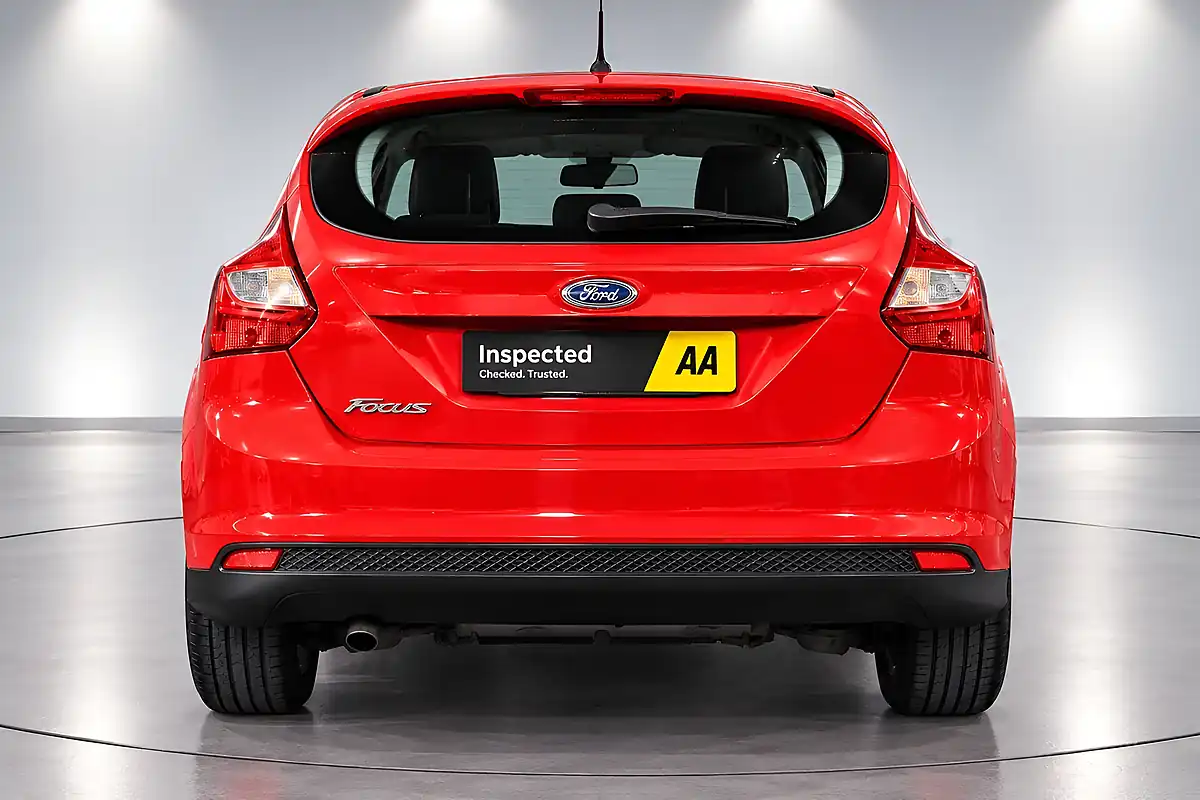 Used 2014 Ford Focus Edge Red - Interior and Exterior details 10