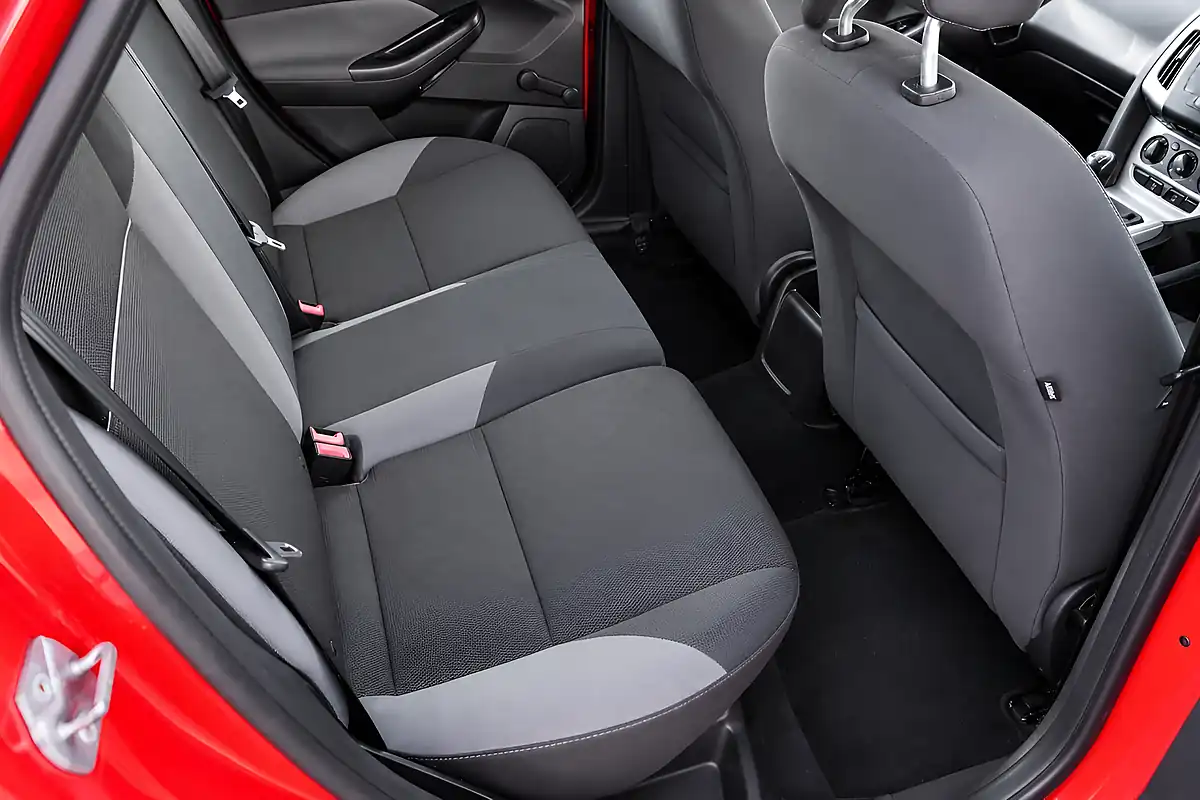 Used 2014 Ford Focus Edge Red - Interior and Exterior details 13