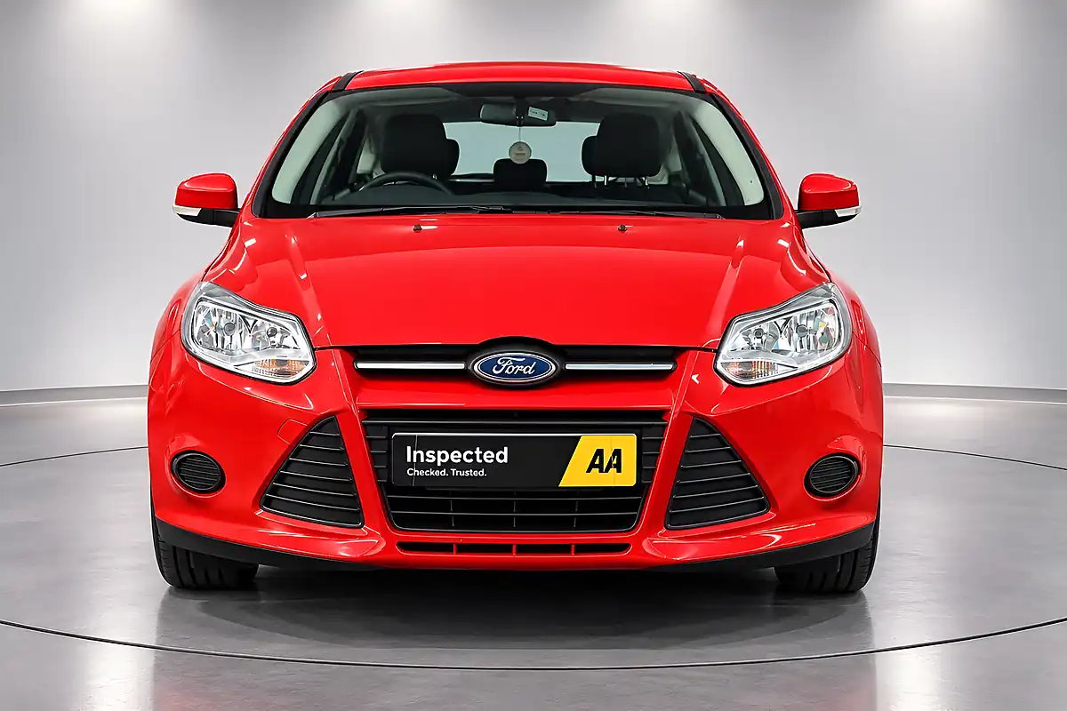 Used 2014 Ford Focus Edge Red - Interior and Exterior details 2