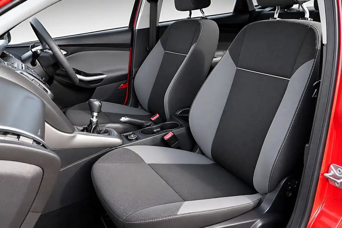 Used 2014 Ford Focus Edge Red - Interior and Exterior details 20