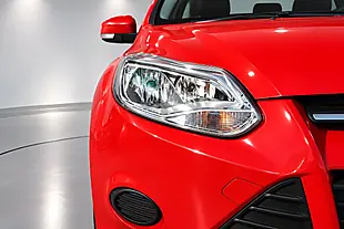 Used 2014 Ford Focus Edge Red - Interior and Exterior details 3