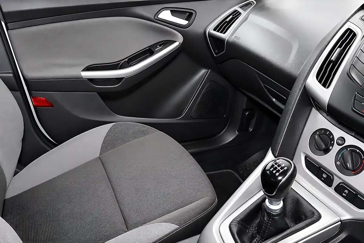 Used 2014 Ford Focus Edge Silver - Interior and Exterior details 19