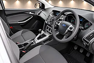 Used 2014 Ford Focus Edge Silver - Interior and Exterior details 19