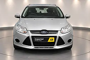 Used 2014 Ford Focus Edge Silver - Interior and Exterior details 2