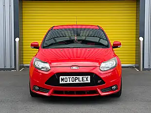 Used 2014 Ford Focus ST-2 Red - Interior and Exterior details 3