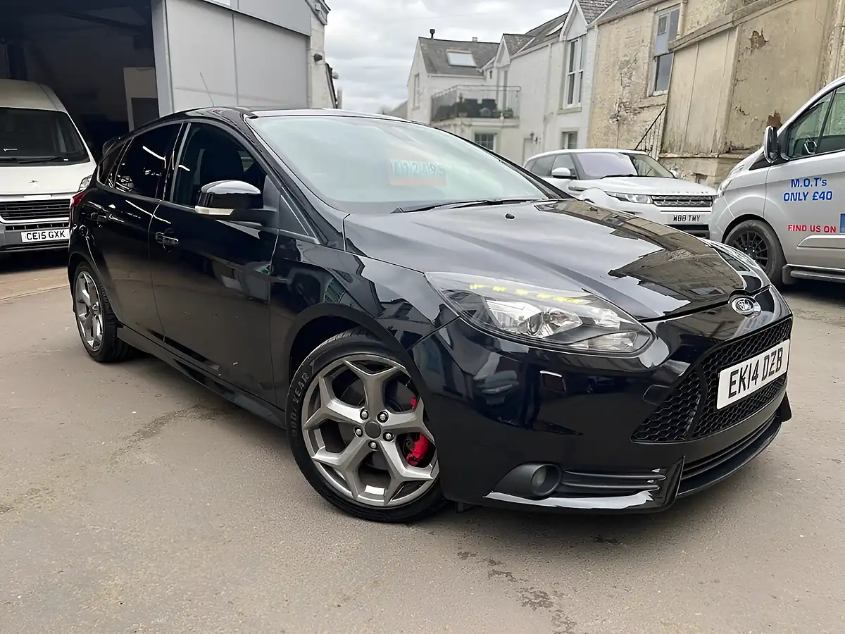 Used 2014 Ford Focus ST-3 Black - Front View