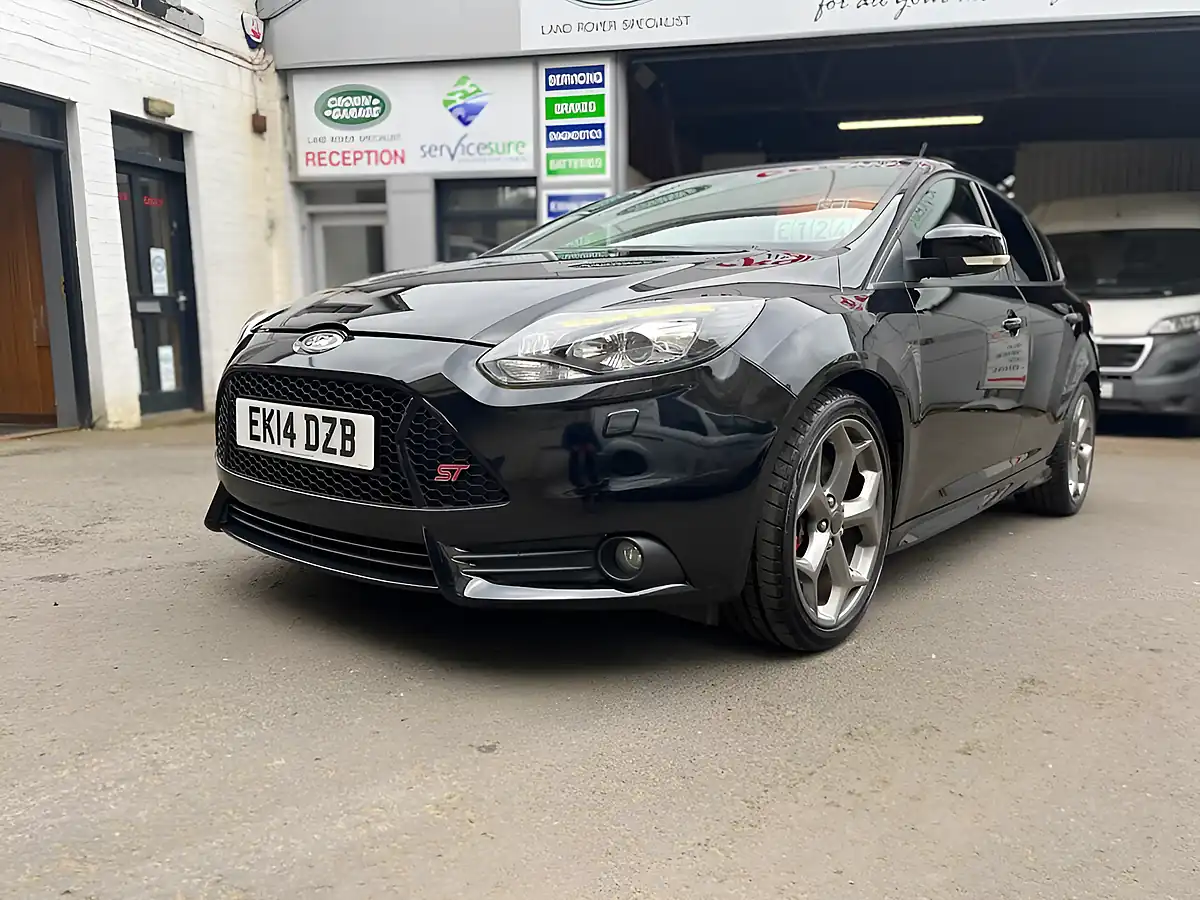 Used 2014 Ford Focus ST-3 Black - Interior and Exterior details 6