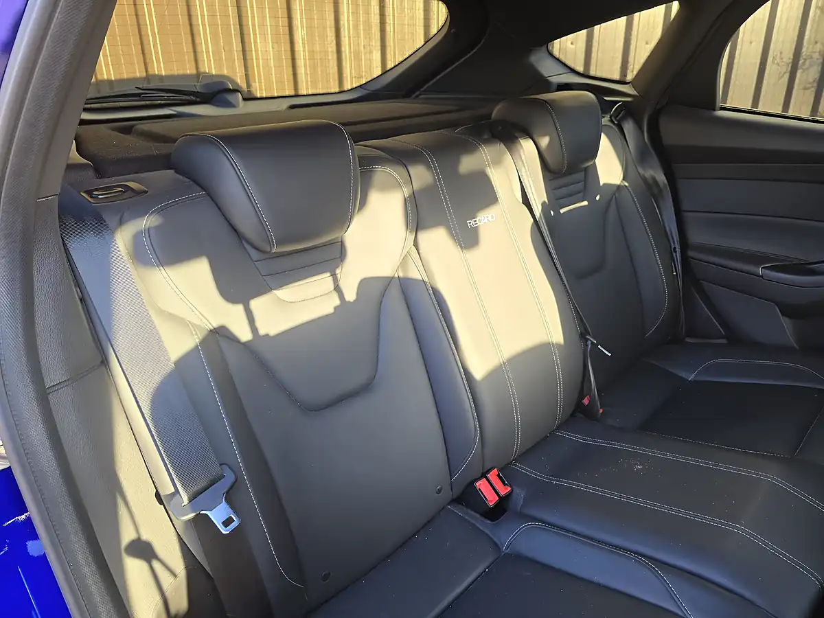 Used 2014 Ford Focus ST-3 Blue - Interior and Exterior details 18
