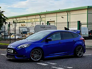 Used 2014 Ford Focus ST-3 Spirit Blue - Interior and Exterior details 20