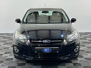 Used 2014 Ford Focus Titanium Navigator Black - Interior and Exterior details 10