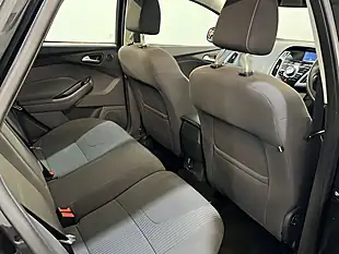 Used 2014 Ford Focus Titanium Navigator Black - Interior and Exterior details 16