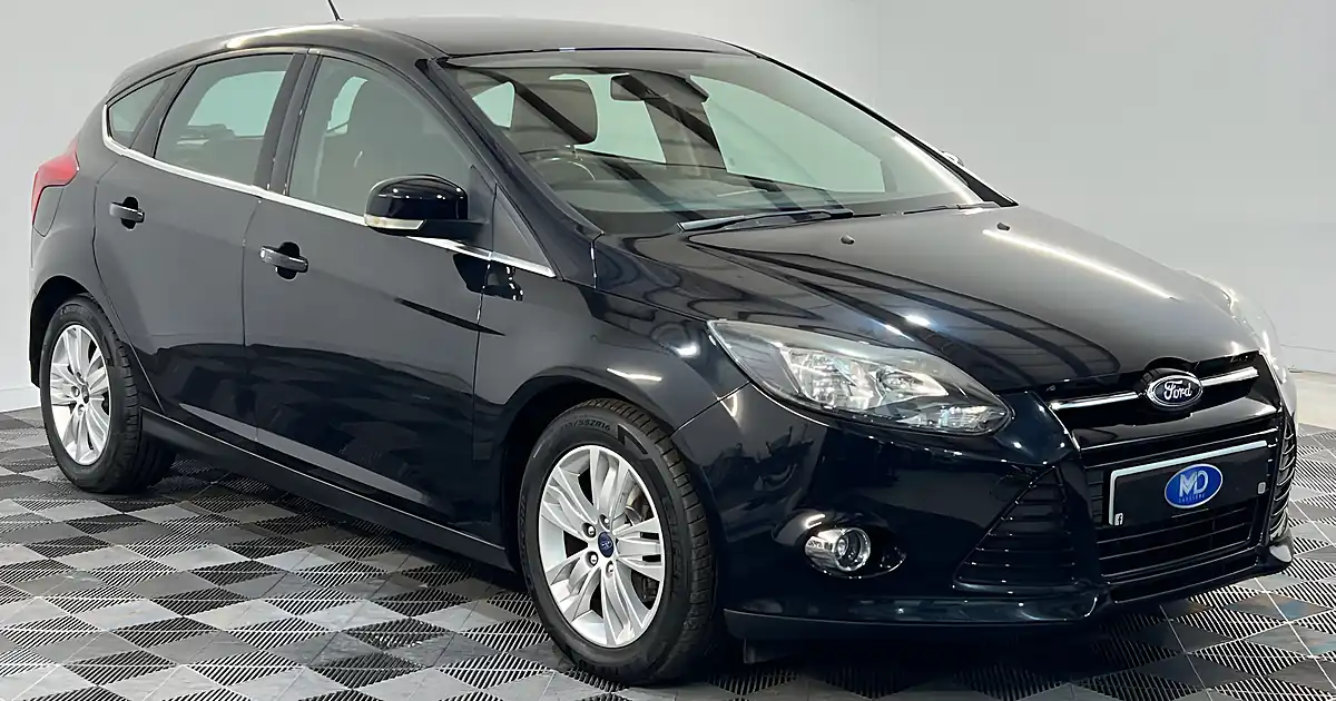 Used 2014 Ford Focus Titanium Navigator Black - Front View