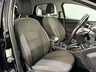 Used 2014 Ford Focus Titanium Navigator Black - Interior and Exterior details 14