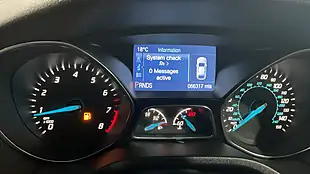 Used 2014 Ford Focus Titanium Navigator Blue - Interior and Exterior details 10