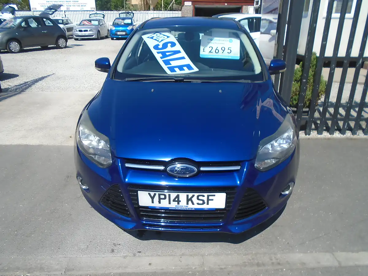 Used 2014 Ford Focus Titanium Navigator Blue - Interior and Exterior details 2