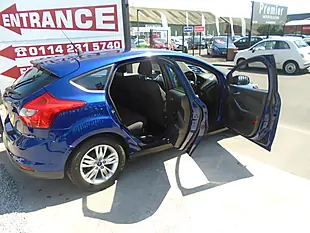 Used 2014 Ford Focus Titanium Navigator Blue - Interior and Exterior details 4