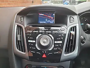 Used 2014 Ford Focus Titanium Navigator Blue - Interior and Exterior details 19