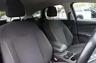 Used 2014 Ford Focus Titanium Navigator Silver - Interior and Exterior details 13