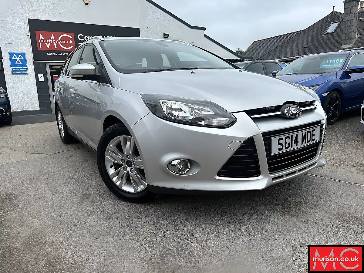 Used 2014 Ford Focus Titanium Navigator Silver Met - Front View