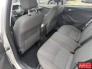 Used 2014 Ford Focus Titanium Navigator Silver Met - Interior and Exterior details 17