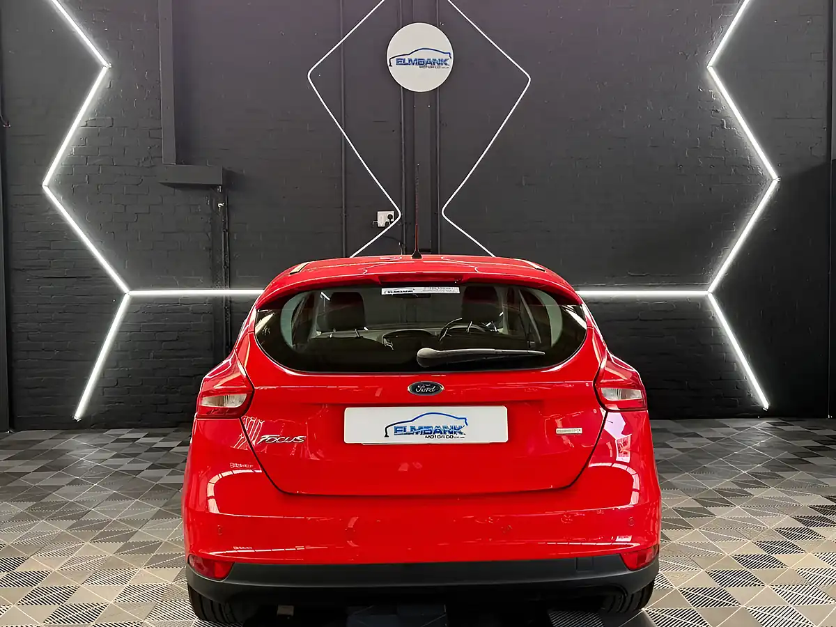 Used 2014 Ford Focus Titanium Red - Interior and Exterior details 12