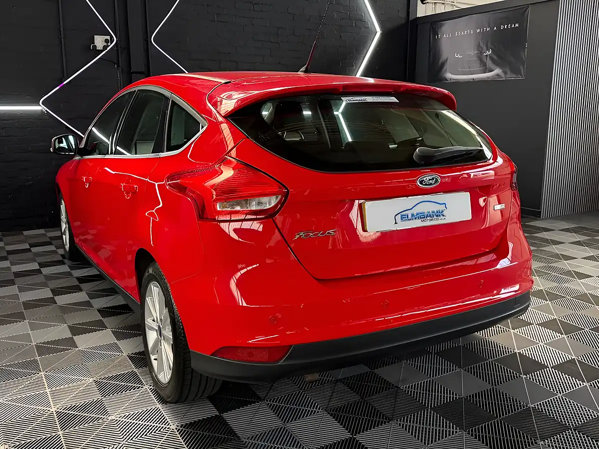 Used 2014 Ford Focus Titanium Red - Interior and Exterior details 13
