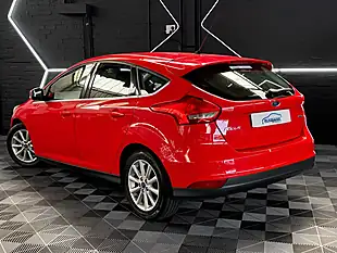 Used 2014 Ford Focus Titanium Red - Interior and Exterior details 15