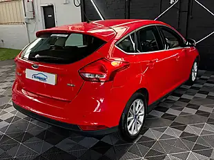 Used 2014 Ford Focus Titanium Red - Interior and Exterior details 9