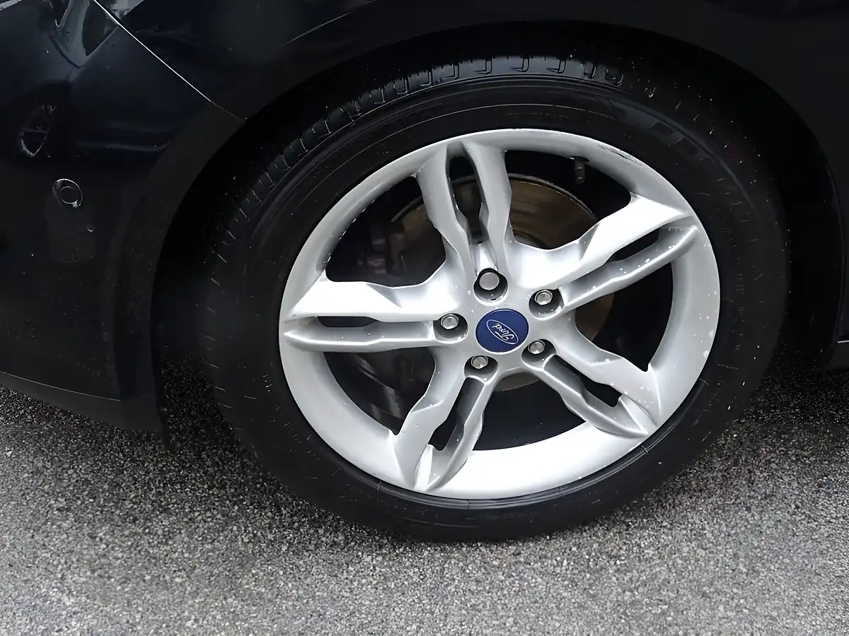 Used 2014 Ford Focus Titanium X Black - Interior and Exterior details 16