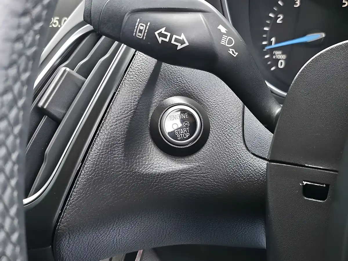Used 2014 Ford Focus Titanium X Silver - Interior and Exterior details 19