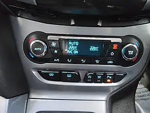 Used 2014 Ford Focus Titanium X White - Interior and Exterior details 16