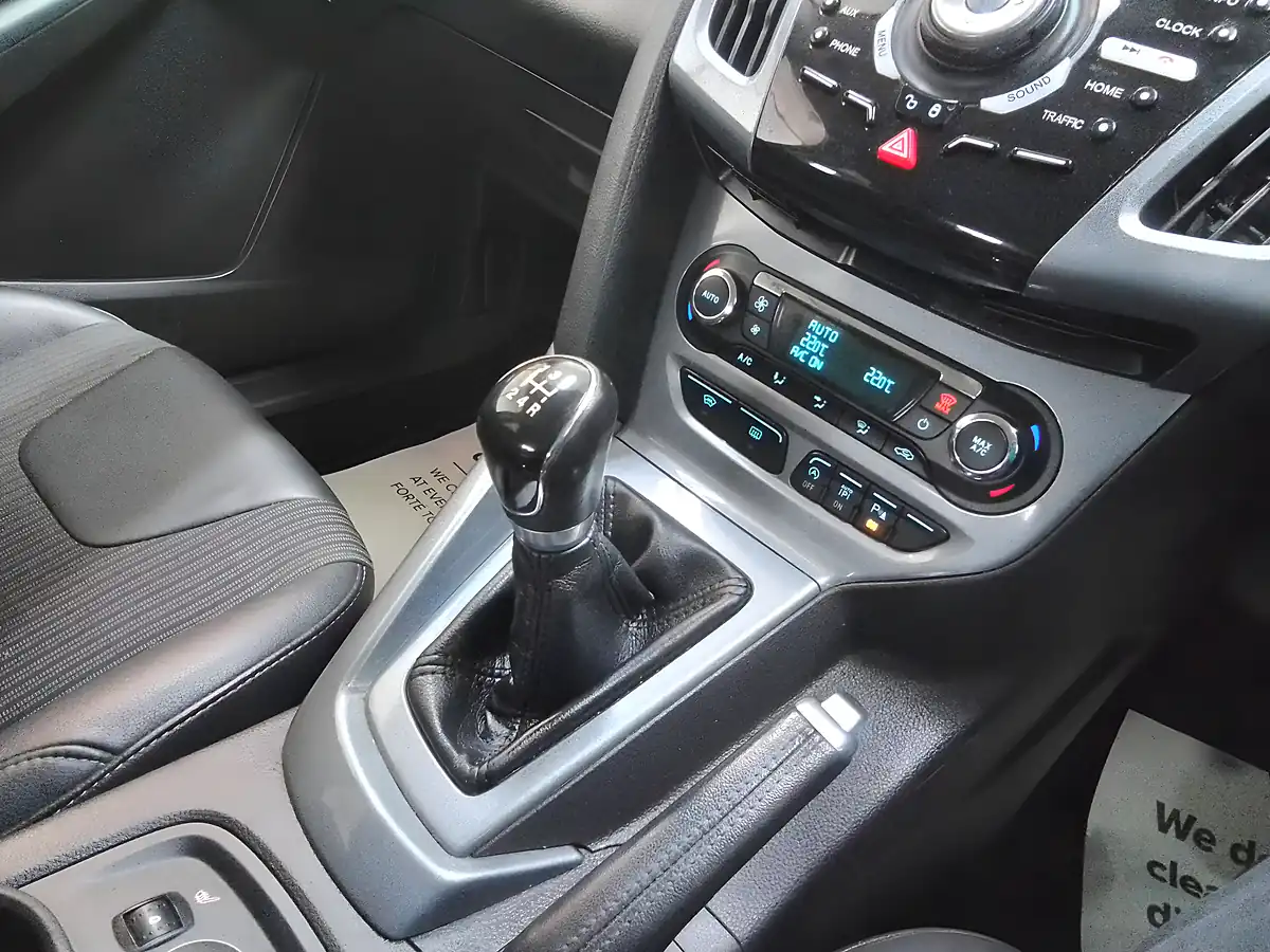 Used 2014 Ford Focus Titanium X White - Interior and Exterior details 17