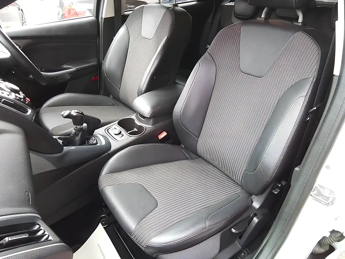 Used 2014 Ford Focus Titanium X White - Interior and Exterior details 19
